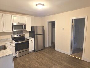 427 Pembroke St in Bridgeport, CT - Building Photo - Building Photo