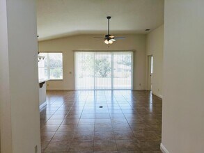 1882 W Angelica Loop in Lecanto, FL - Building Photo - Building Photo