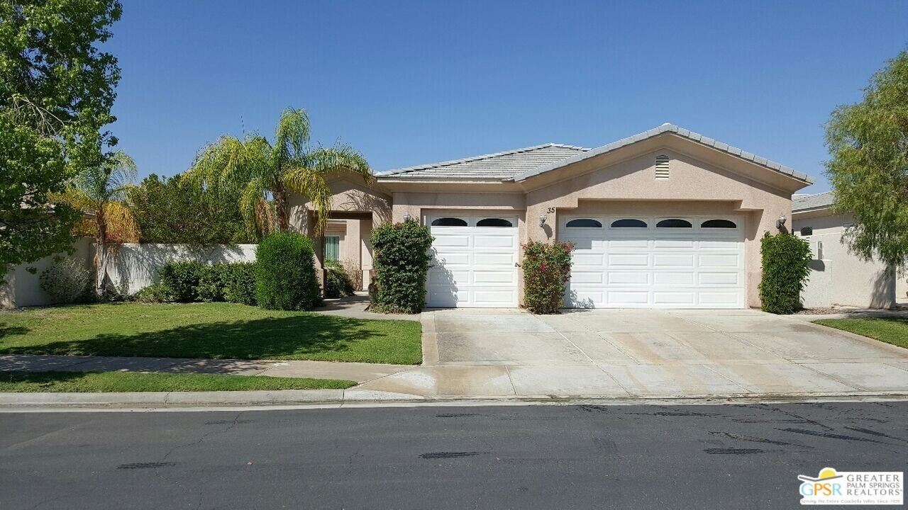 35 Champagne Cir in Rancho Mirage, CA - Foto de edificio