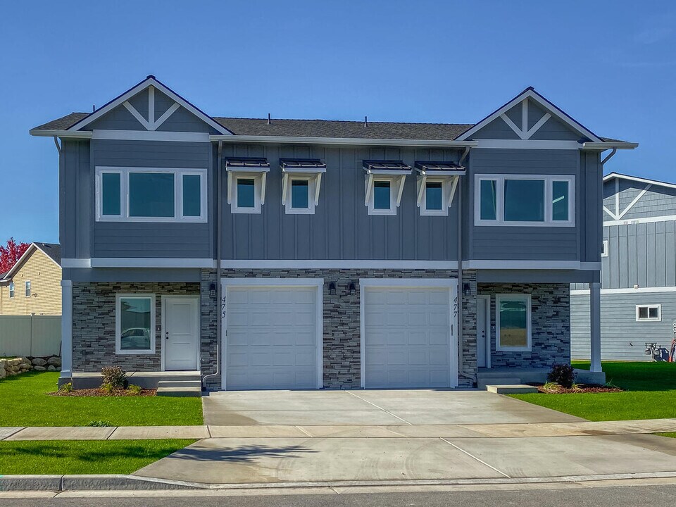 521 N Creative in Post Falls, ID - Building Photo