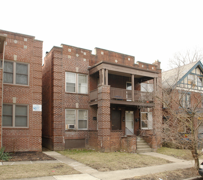 381-383 Chittenden Ave in Columbus, OH - Building Photo - Building Photo