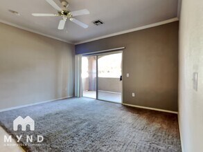 5401 E Van Buren St in Phoenix, AZ - Building Photo - Building Photo