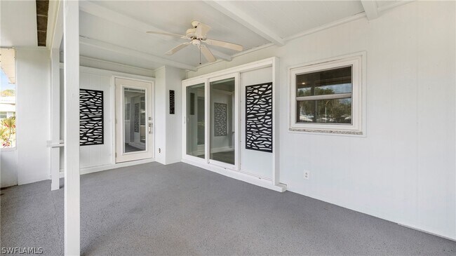 property at 54 Hilo Ct