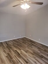 826 Hardy Springs Cir, Unit C in Mcalester, OK - Building Photo - Building Photo