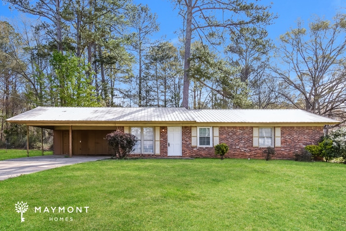 25 Hickory Cir in Carrollton, GA - Building Photo