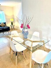 717 NE 16th Ave in Fort Lauderdale, FL - Building Photo - Building Photo