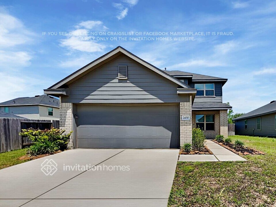 24030 Laurel Farms Dr in Hockley, TX - Building Photo