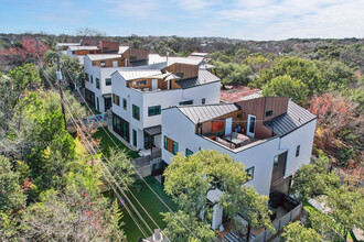 Hillside Condos in Austin, TX - Building Photo - Building Photo