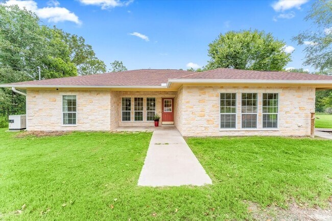 property at 10 Lowery Ln