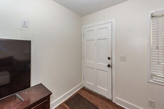 1842 Gippy Ln in Charleston, SC - Building Photo - Building Photo