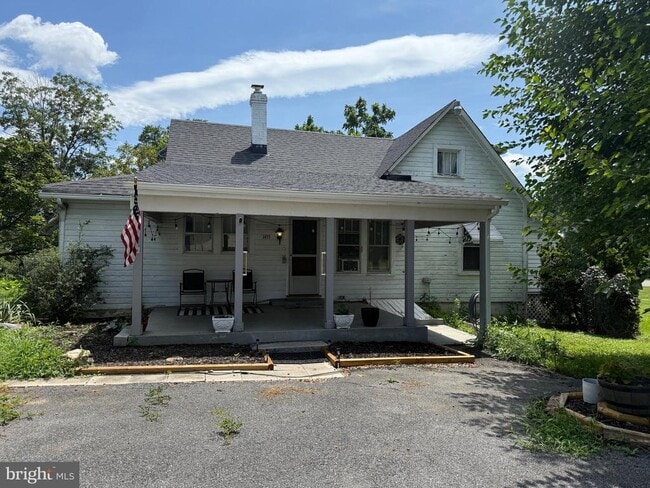 1455 Senseny Rd