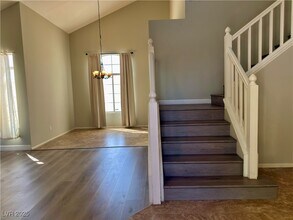 1635 White Dr in Las Vegas, NV - Building Photo - Building Photo