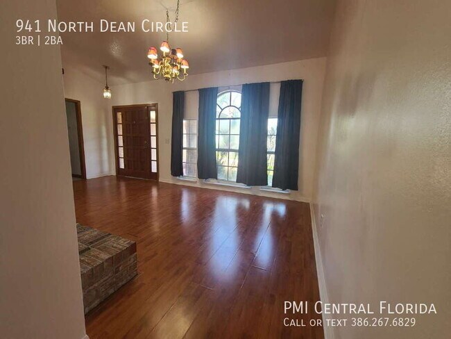 941 N Dean Cir in Deltona, FL - Building Photo - Building Photo