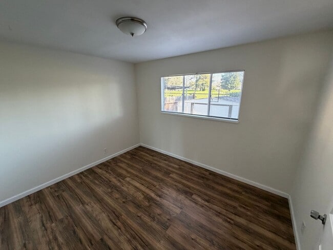 16922-16922 Harvard Ave in Hayward, CA - Building Photo - Building Photo