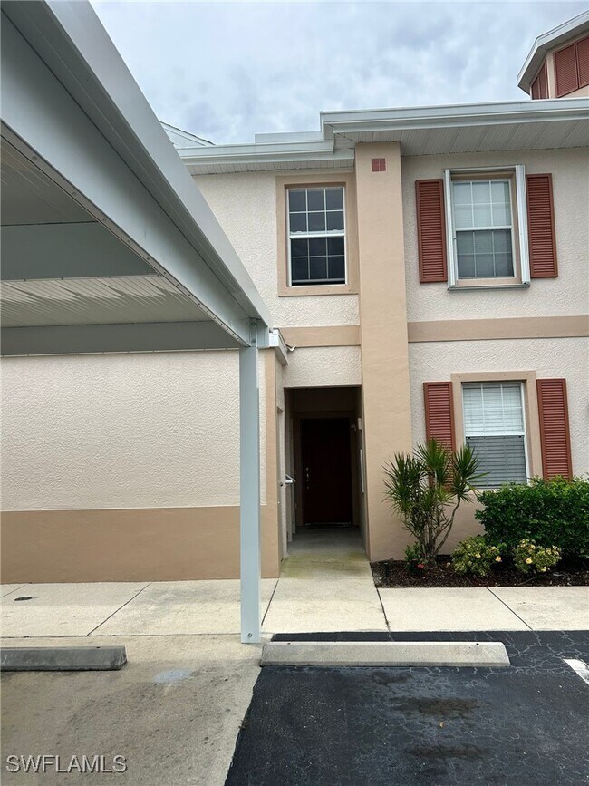4256 Liron Ave in Ft. Myers, FL - Building Photo - Building Photo
