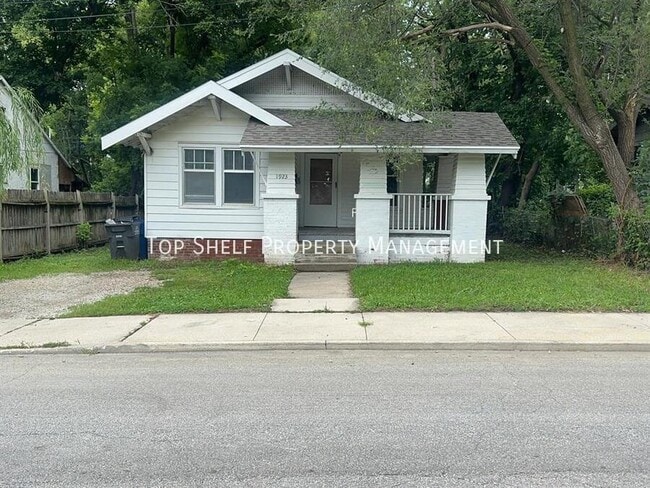 property at 1923 Allison Ave
