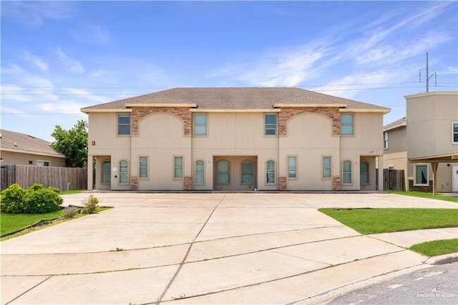 property at 17 Taxco Ct