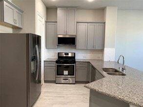 1582 Windermere Wy in Farmers Branch, TX - Building Photo - Building Photo