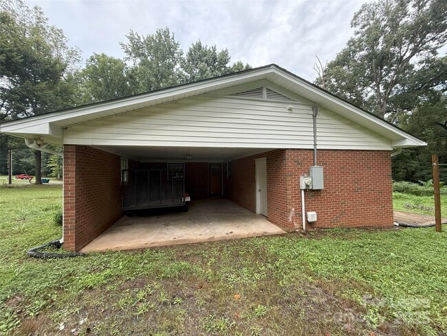 4001 Peggy Ln in Mint Hill, NC - Building Photo - Building Photo