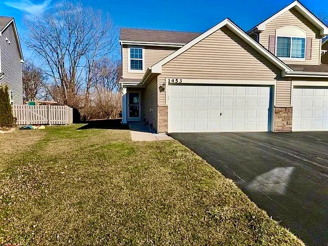 property at 1453 Carlisle Ln