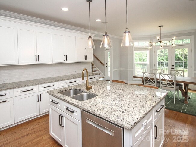 5528 Providence Rd in Charlotte, NC - Building Photo - Building Photo