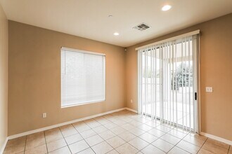 617 Vuelta Buril in Sahuarita, AZ - Building Photo - Building Photo