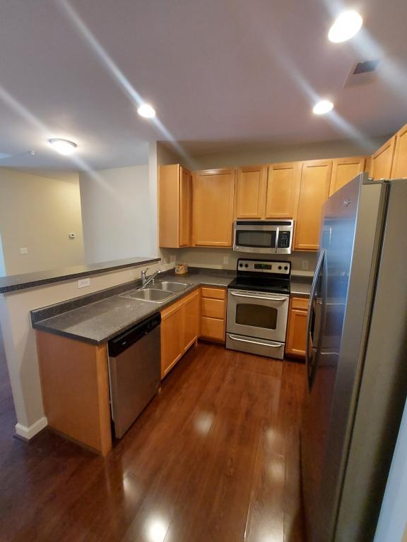 7108 W Friendly Ave in Greensboro, NC - Building Photo - Building Photo