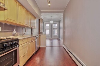 291 8th St in Jersey City, NJ - Building Photo - Building Photo