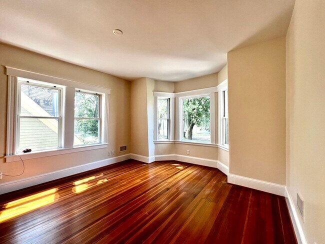 property at 1 Fort Ave Terrace