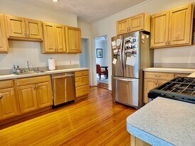 69 Beaumont St, Unit Apt. 3 in Boston, MA - Building Photo