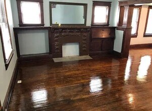 4920 College Ave in Kansas City, MO - Building Photo - Building Photo