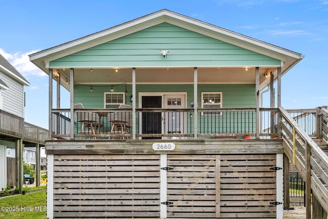 property at 2660 Island Dr