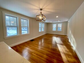 3 Claflin St in Hopkinton, MA - Building Photo - Building Photo