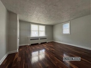 4401 Oakmont St in Philadelphia, PA - Building Photo - Building Photo