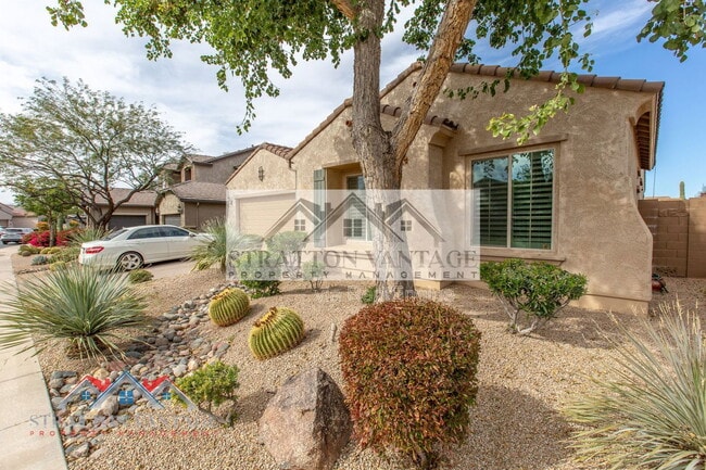 5908 E Bramble Berry Ln in Cave Creek, AZ - Building Photo - Building Photo