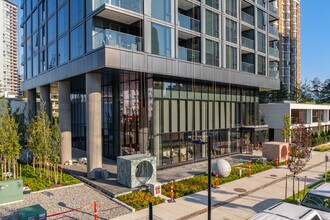 Central Park House in Burnaby, BC - Building Photo - Building Photo