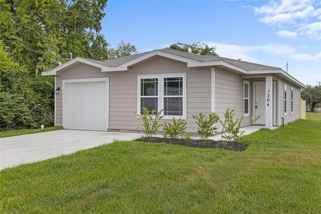 property at 1204 Daniel St