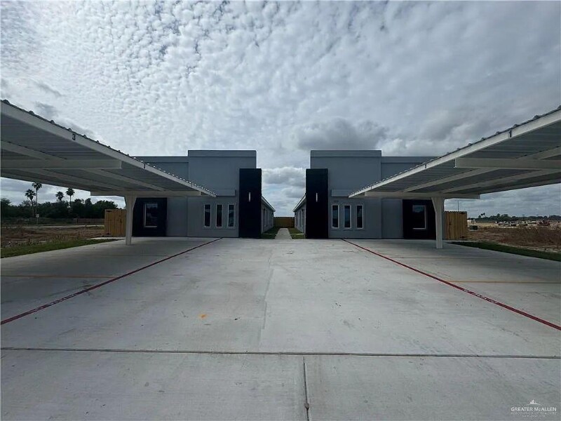 909 Glory St in Alamo, TX - Building Photo