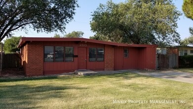 2515 62nd St in Lubbock, TX - Building Photo - Building Photo