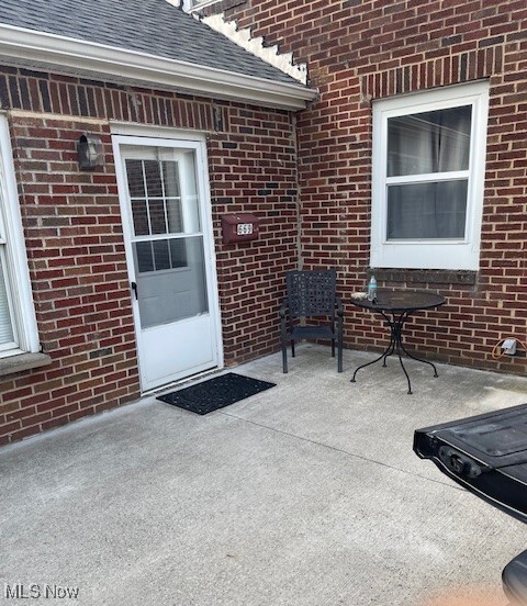 669 Eastland Rd in Berea, OH - Building Photo - Building Photo