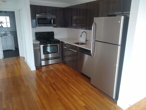 44 Jersey St, Unit 701 in Boston, MA - Building Photo - Building Photo