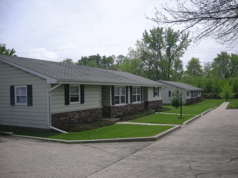 4 duplex apartments in Peoria Heights, IL - Foto de edificio