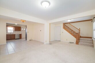 3609 N Murray Ave in Shorewood, WI - Building Photo - Building Photo