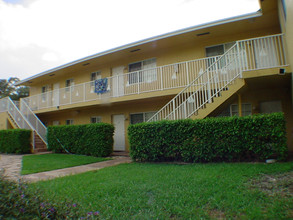 703-709 SW 4th Ct in Fort Lauderdale, FL - Foto de edificio - Building Photo