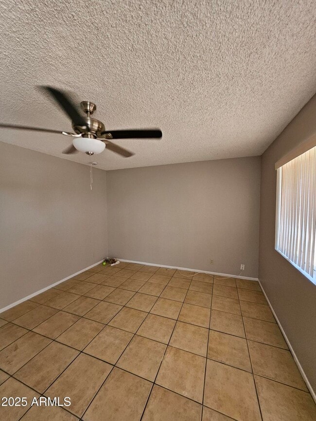 4747 E St Anne Ave in Phoenix, AZ - Building Photo - Building Photo