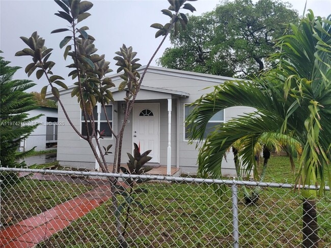 property at 709 NW 1st St