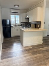 1606 Hough St in Ft. Myers, FL - Building Photo - Building Photo