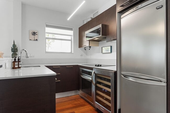 1568 Pennsylvania Ave in Miami Beach, FL - Building Photo - Building Photo
