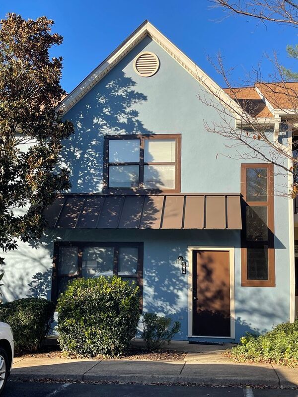 584 Pebblecreek Ct in Charlottesville, VA - Building Photo - Building Photo