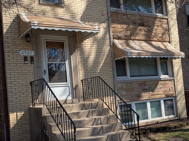 property at 4947 N Mason Ave